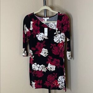 White House Black Market Black and Red Floral Top